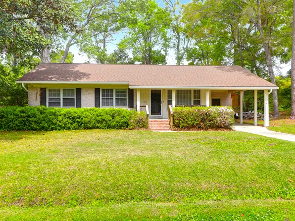 1785 N Mayflower Dr, Charleston, SC 29412
