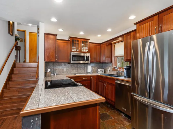 1742 Walter Dr, Grawn, MI 49637