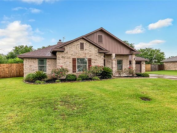 2nd image of 1808 Cheryl Dr