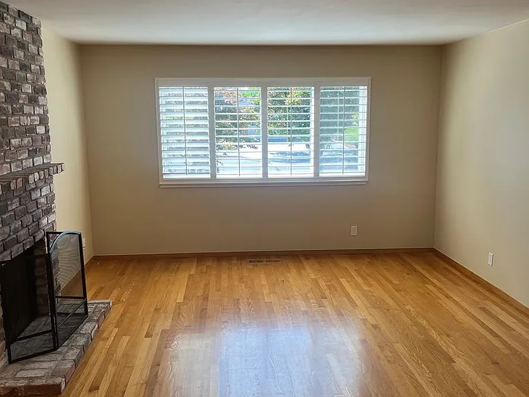 1080 Maraschino Dr — Photo 12