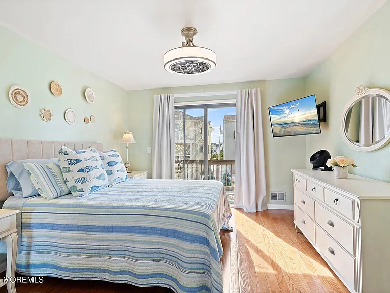 15 N St #B1 — Photo 10