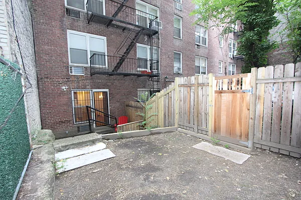 Rented by Natural Habitat Realty | media 9