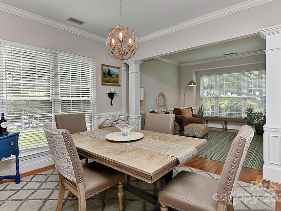 2nd image of 705 Moss Creek Dr