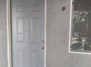1212 N Green St APT E, Hanford, CA 93230