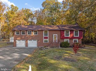 732 Masons Beach Rd, Deale, MD 20751