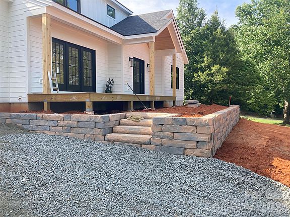 2nd image of 4899 Moonlite Bay Dr
