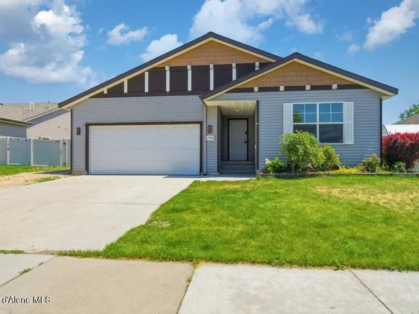 1704 N Pyroclast St, Post Falls, ID 83854
