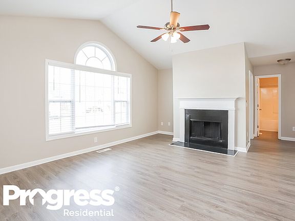 4th image of 5090 Roxton Ln