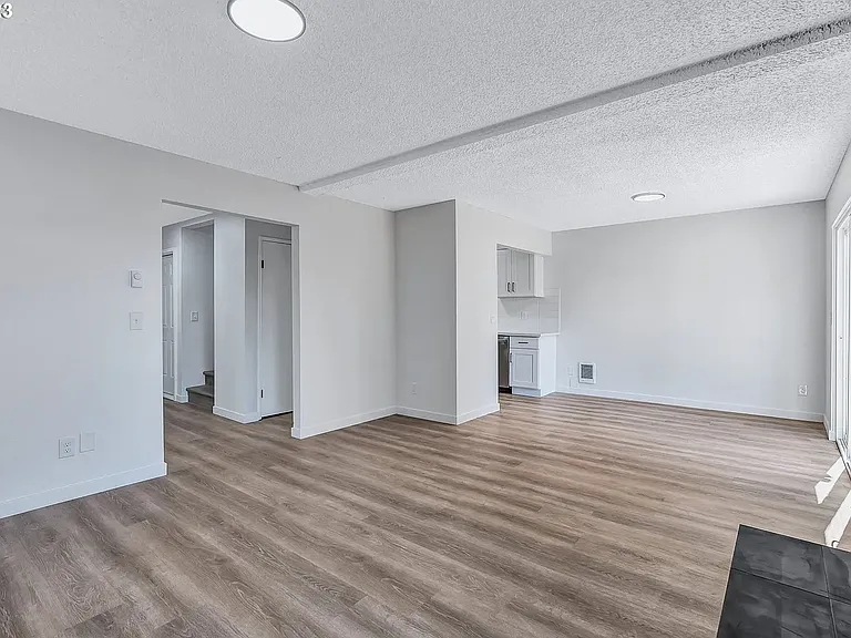 3141 SE Stott Cir #3141 — Photo 5
