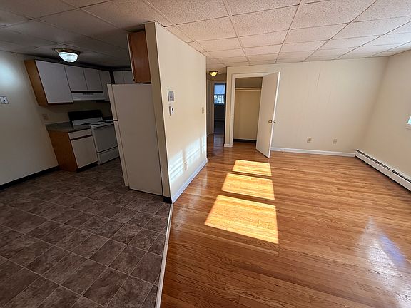 2nd image of 1731 Washington St #12B