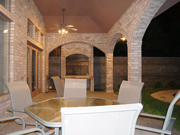 4th image of 321 Saint Julien Dr