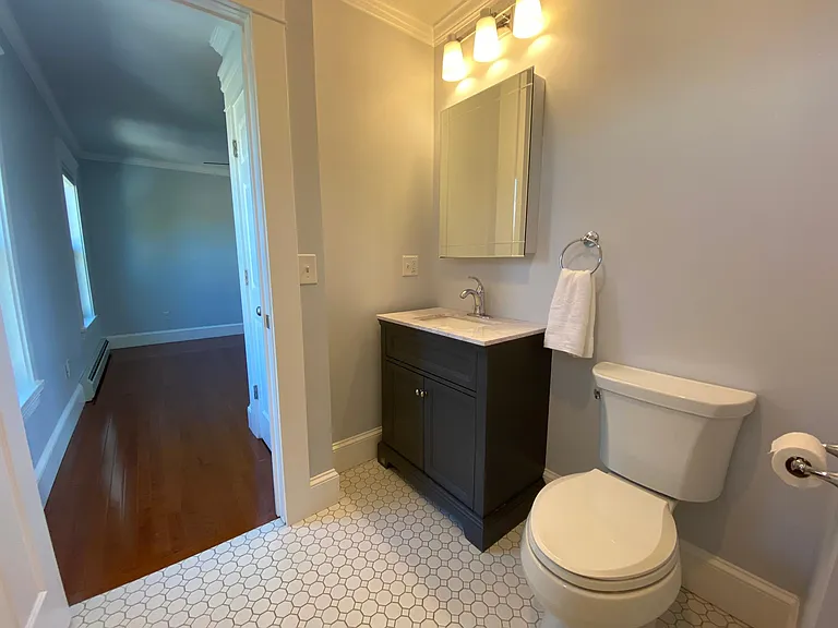 983 Broadway #3 — Photo 27