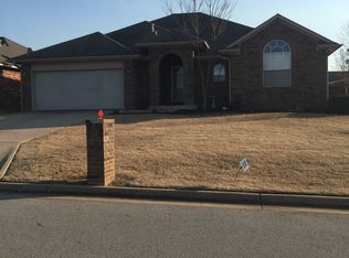 5604 Chapen Dr, Fort Smith, AR 72916