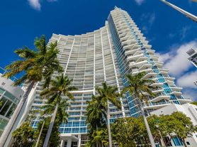 2020 N Bayshore Dr