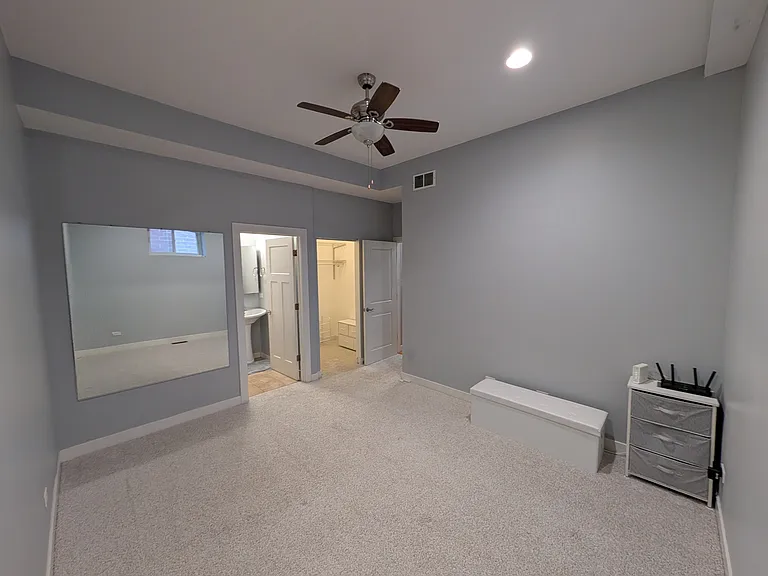 1463 W Huron St #1R — Photo 4