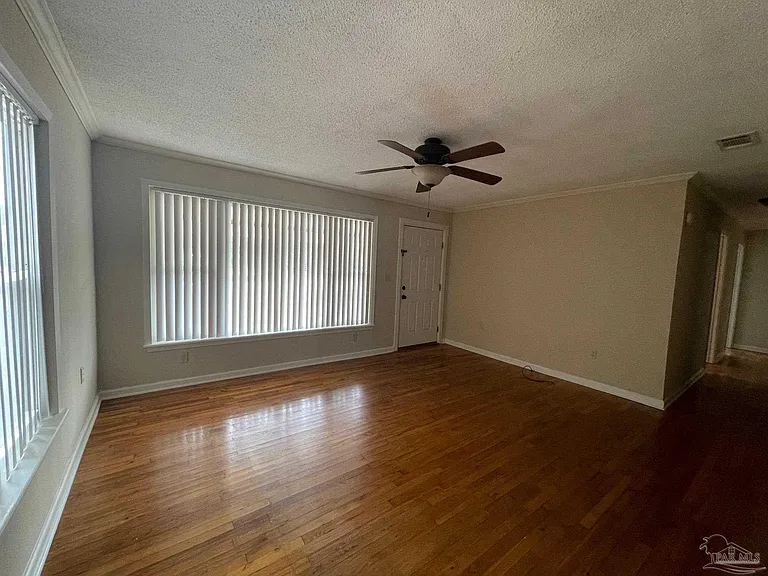 4325 Rice Rd — Photo 6