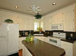 1522 S Southersby Dr, Mustang, OK 73064