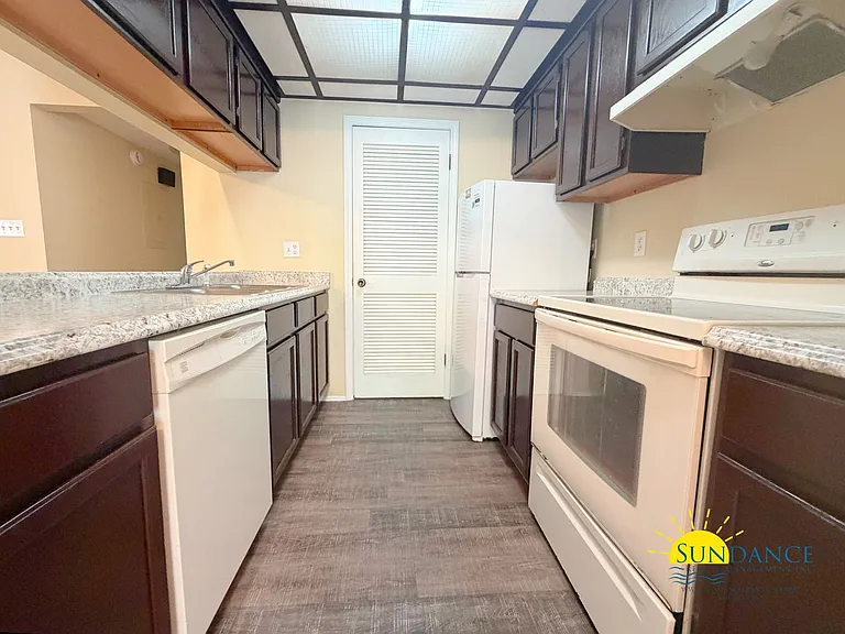 31 Park Cir SE #1 — Photo 8