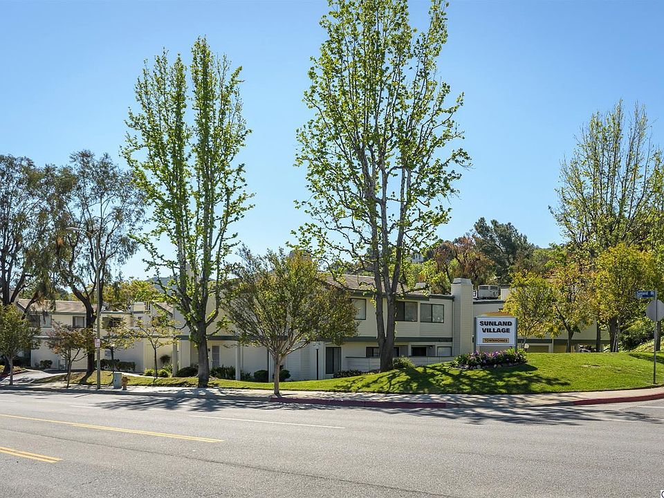 1st image of 10500 Sunland Blvd Unit 6