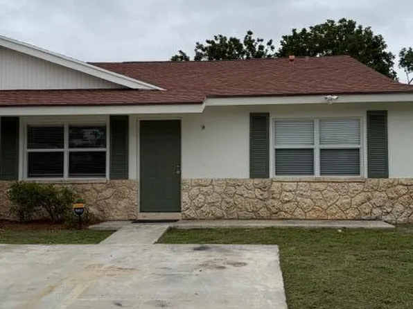 3901 Harwood St, West Palm Beach, FL 33403