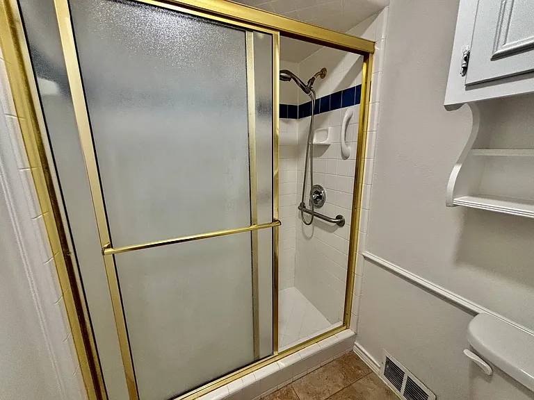 8635 Bacardi Dr — Photo 19