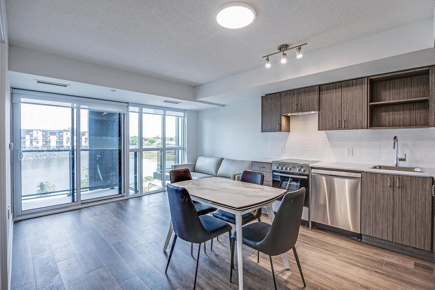 70 George Butchart Drive Toronto — Photo 1
