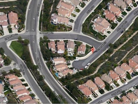 3rd image of 989 S Emanuele Cir