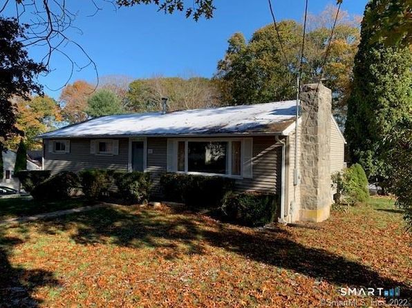 40 Pollys Ln