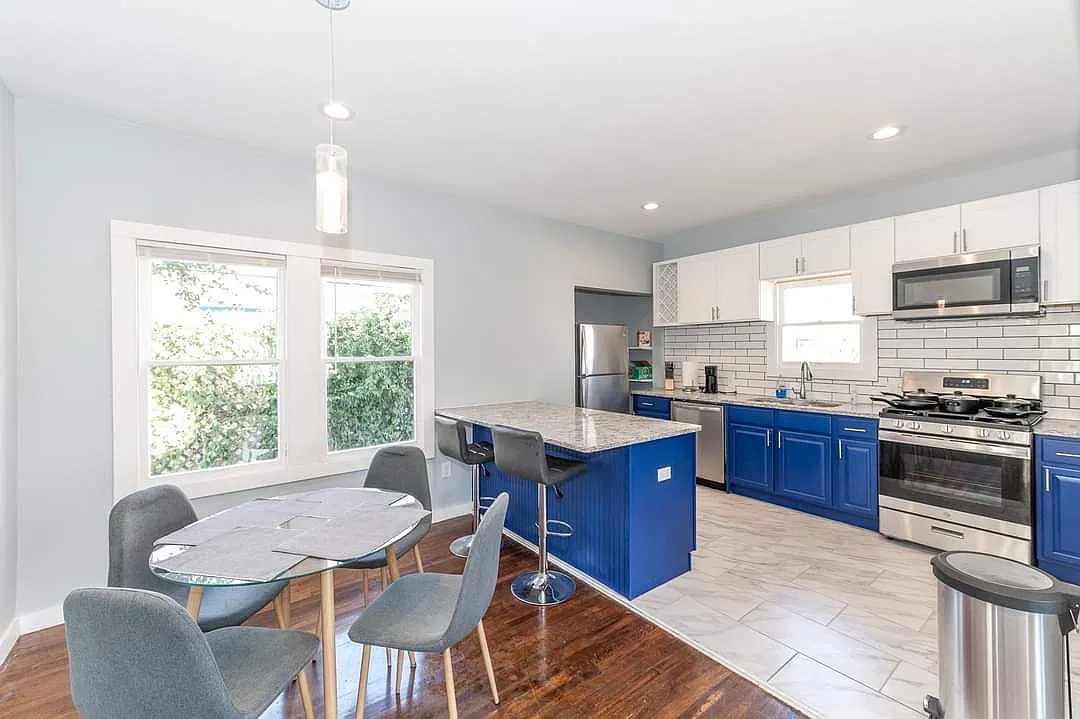 2 bed, 1032 sqft, $1,795 — Photo 4