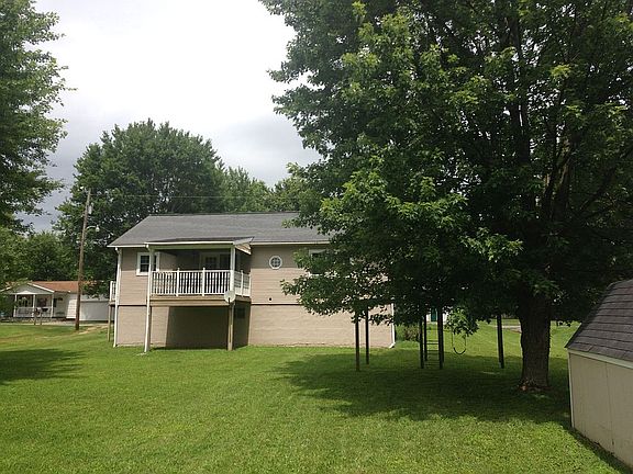 3rd image of 47 Dogwood Ln