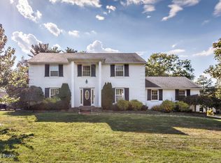 7107 Greengate Ct, Green Spring, KY 40241