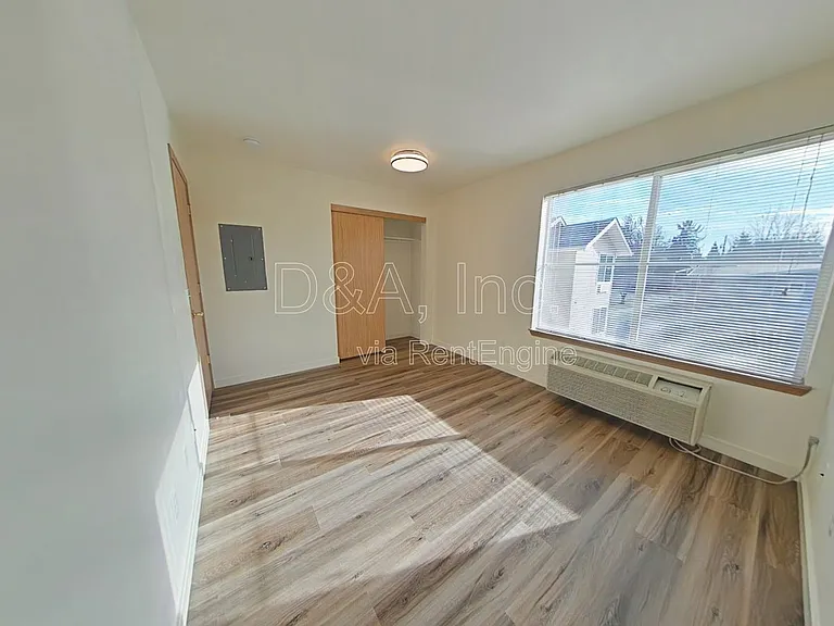 2930 NW Tyler Ave #307 — Photo 7