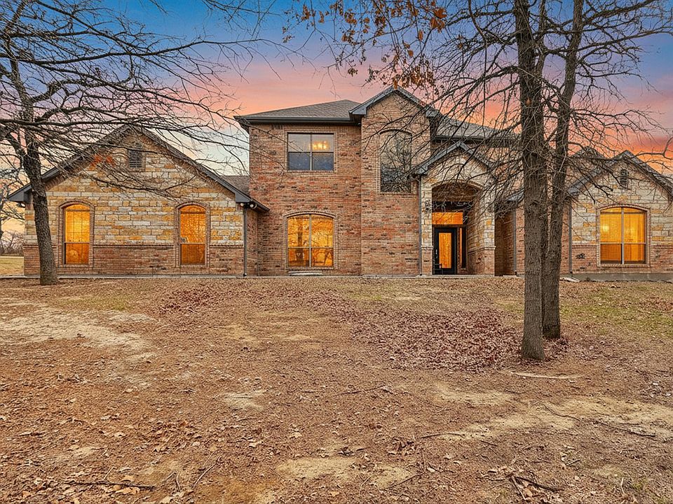 1st image of 125 River Rock Ct