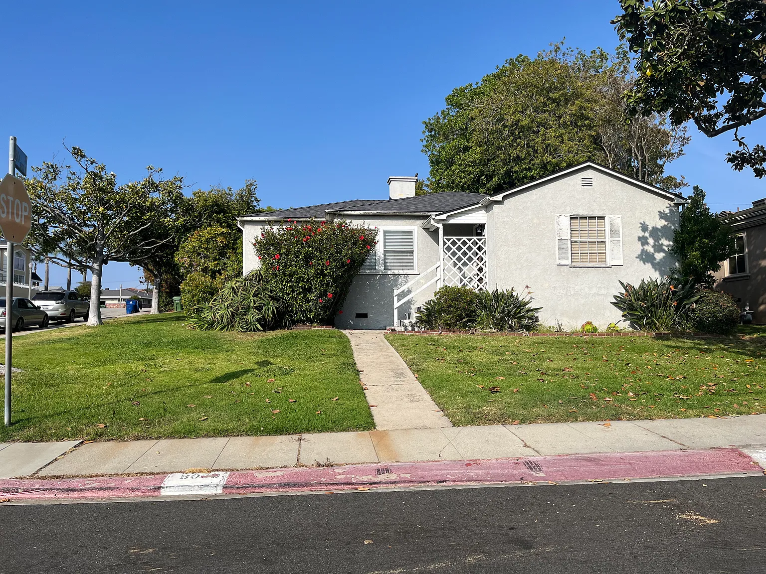 8000 Chase Ave — Photo 1