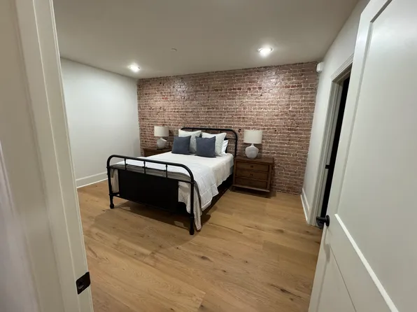 213 W Main St #4, Tupelo, MS 38804