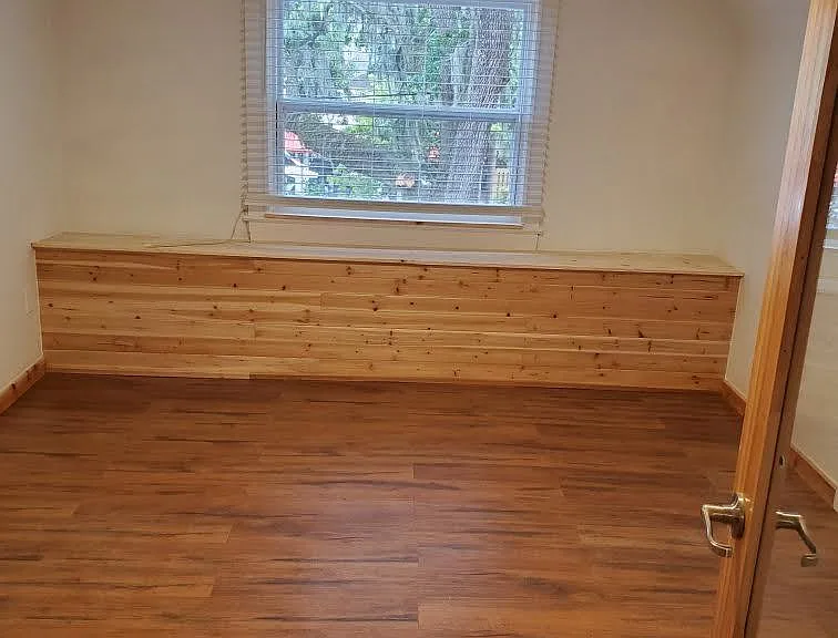 523 E Amelia St #UPPER — Photo 3