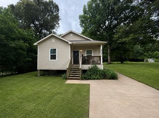 404 Gordon Dr, Livingston, TX 77351