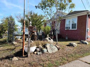 8 Morin St, Dover, NH 03820
