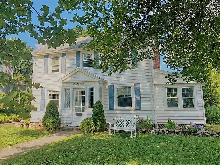 61 Lexington Pkwy — Photo 22