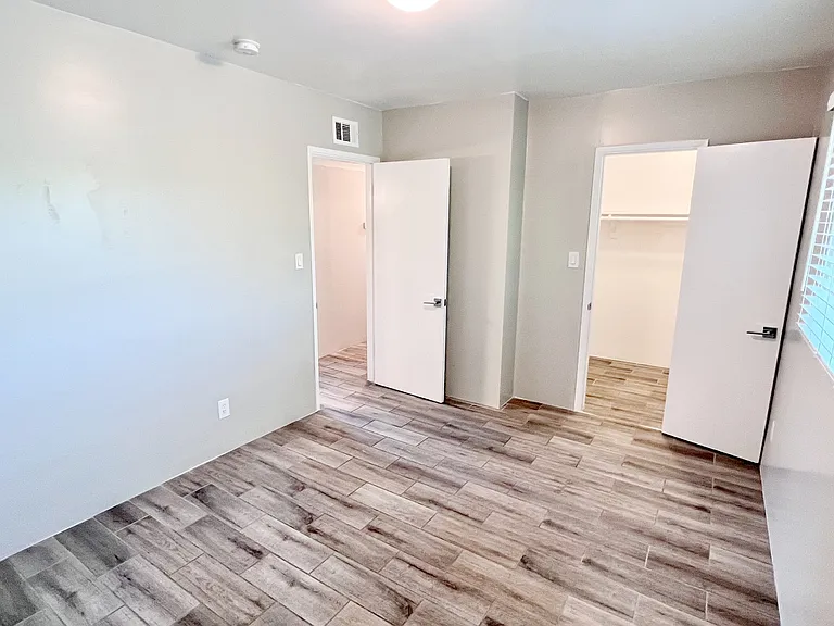 3234 N 38th St #7 — Photo 36