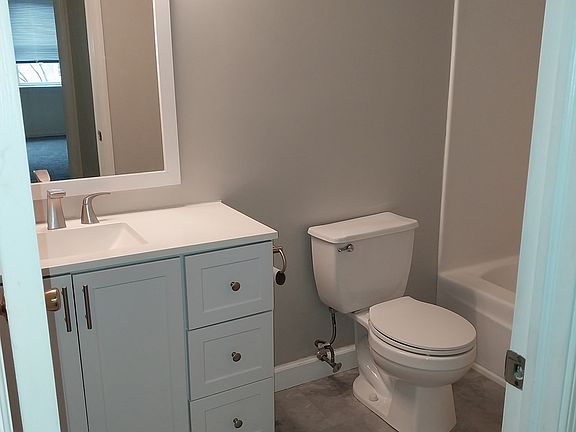 5th image of 2116 Cedar Run Dr Floor 1
