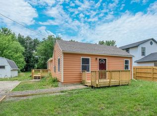 4250 NE 32nd Ct, Des Moines, IA 50317