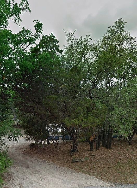 1st image of 372 Rockport Dr