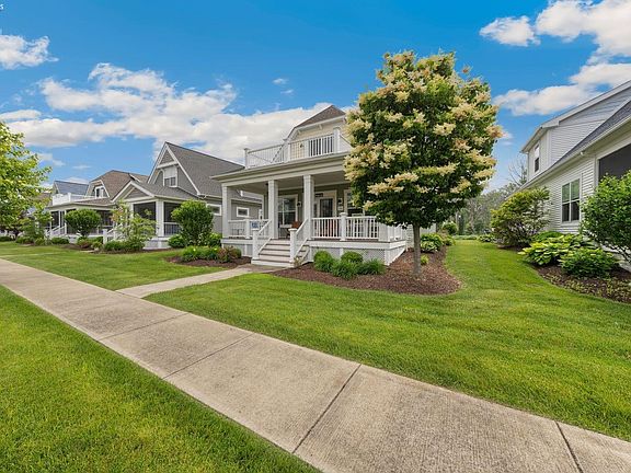 2nd image of 148 Cove Court Dr