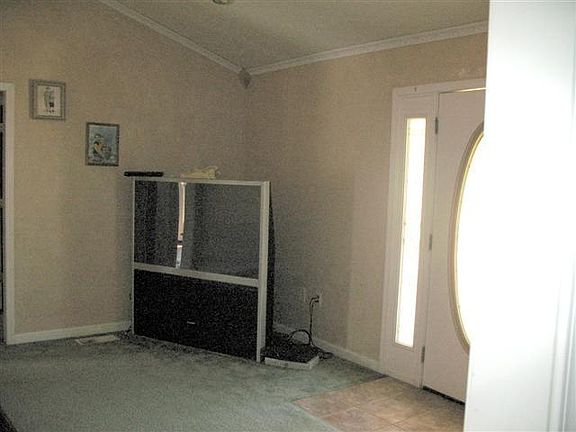 4th image of 145 Highland Hills Dr