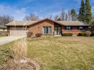 4840 Crofton Dr, Rockford, IL 61114