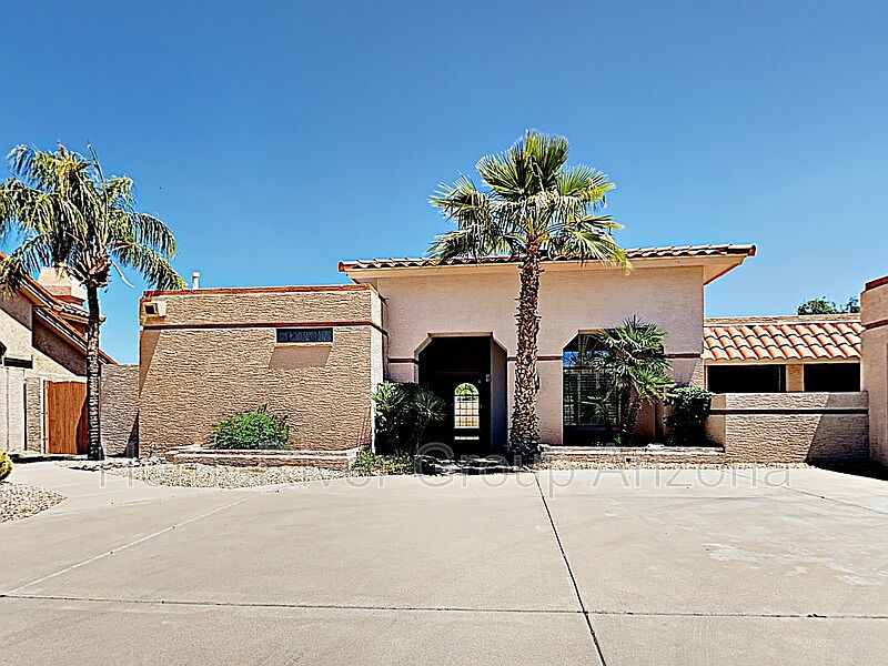 1st image of 9319 N 110th St