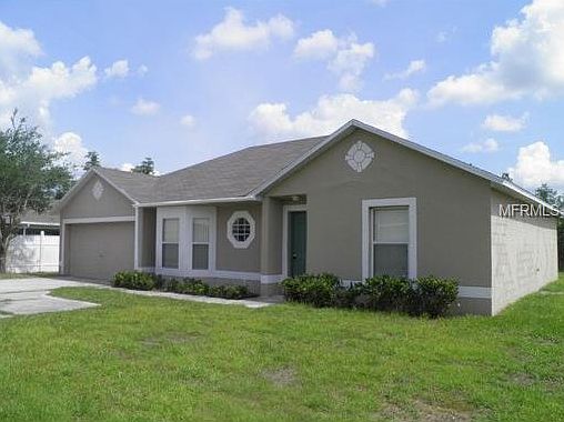1st image of 858 Nelson Dr