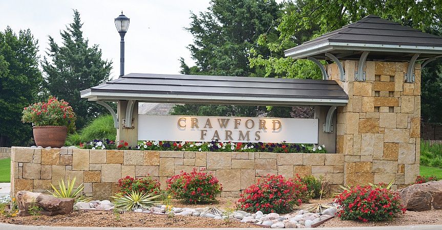 Entrance to Crawford Farms