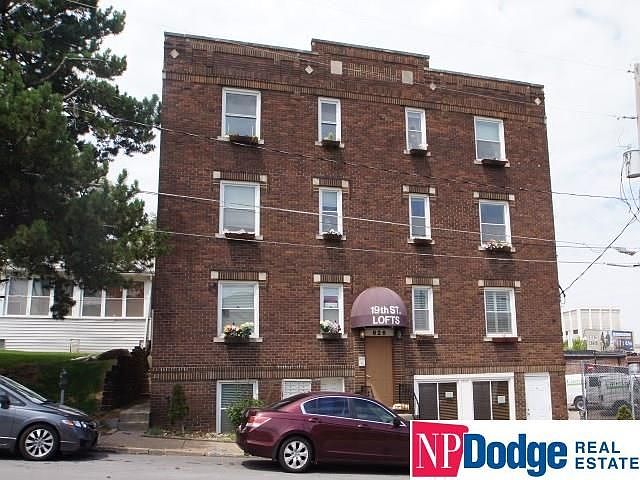 1st image of 626 S 19th St APT 4